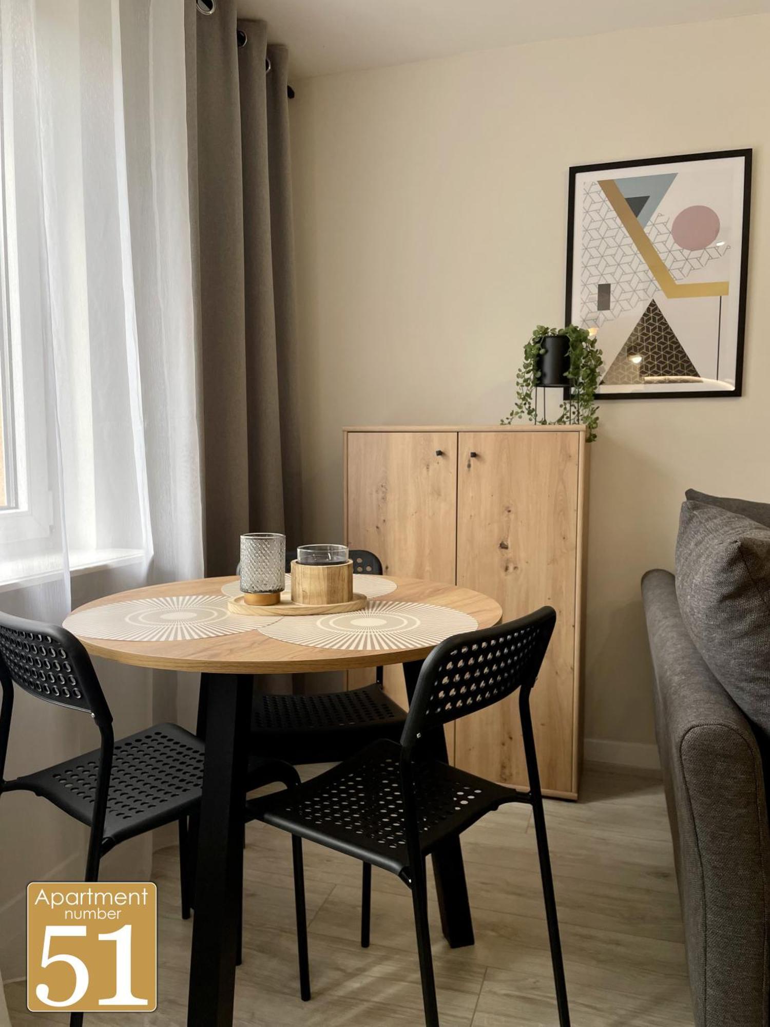 Piekny Przytulny Apartament - Blisko Akwenu Wodnego Radom Ngoại thất bức ảnh